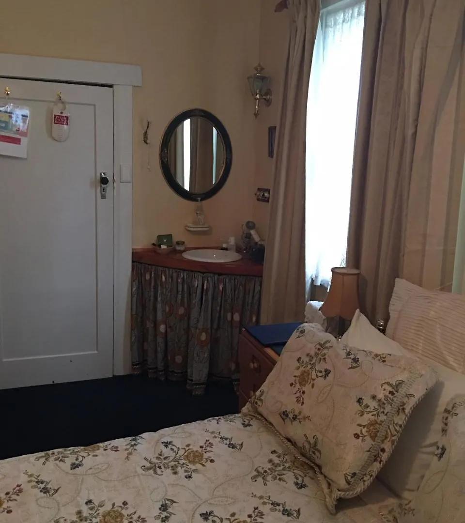 Undine Colonial Accommodation Hobart
